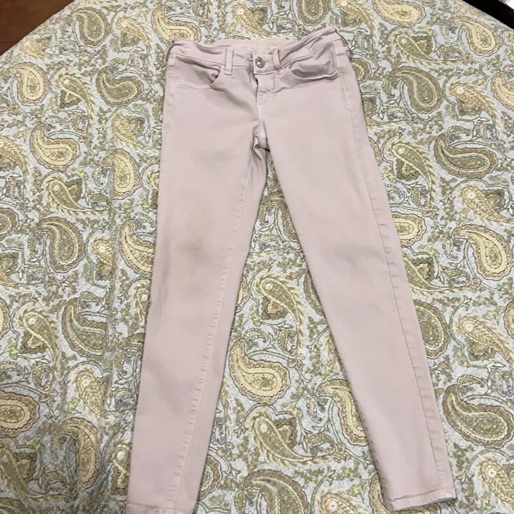 American Eagle Super Stretch X. Size 4. Light khaki.